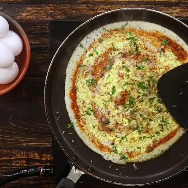 Spicy Garlic Egg Dosa: Authentic Street Food Spicy Garlic Egg Dosa: Authentic Street Food